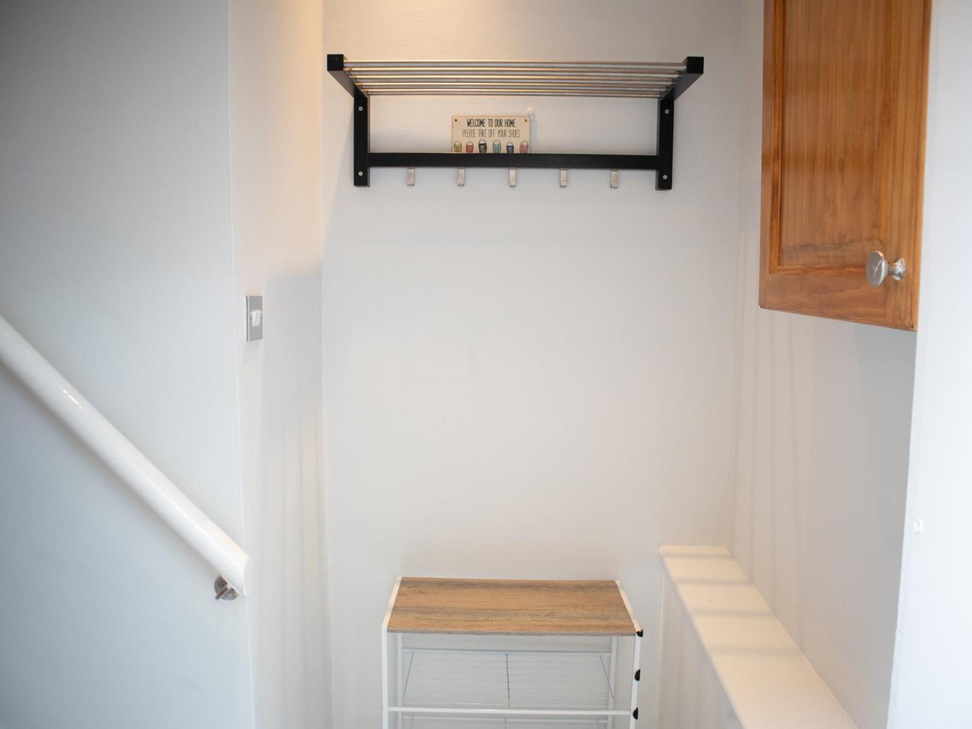 Bright Private Terrace - Free Private Parking - Tv - Wifi - Netflix Apartment Croydon Luaran gambar